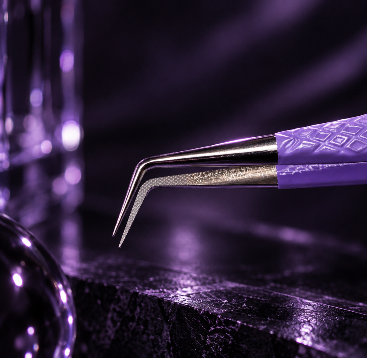 90 Degree Fiber Tip Tweezer